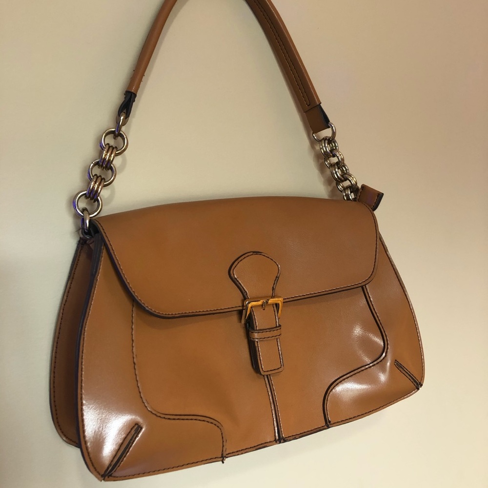 Light brown purse